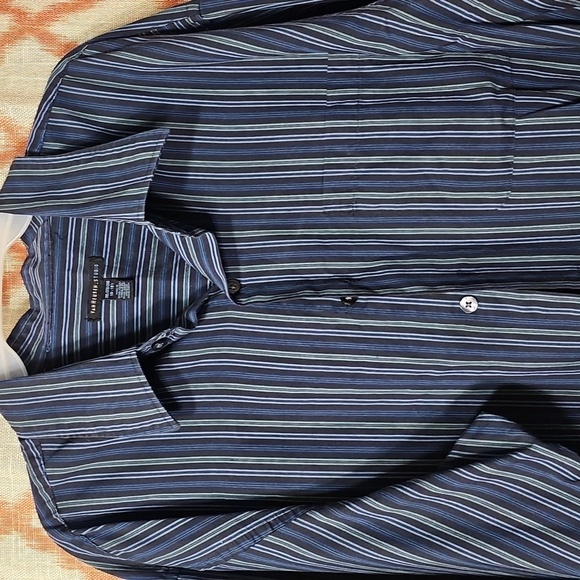 Van Hausen Studio Mens Button Up - Picture 2 of 4